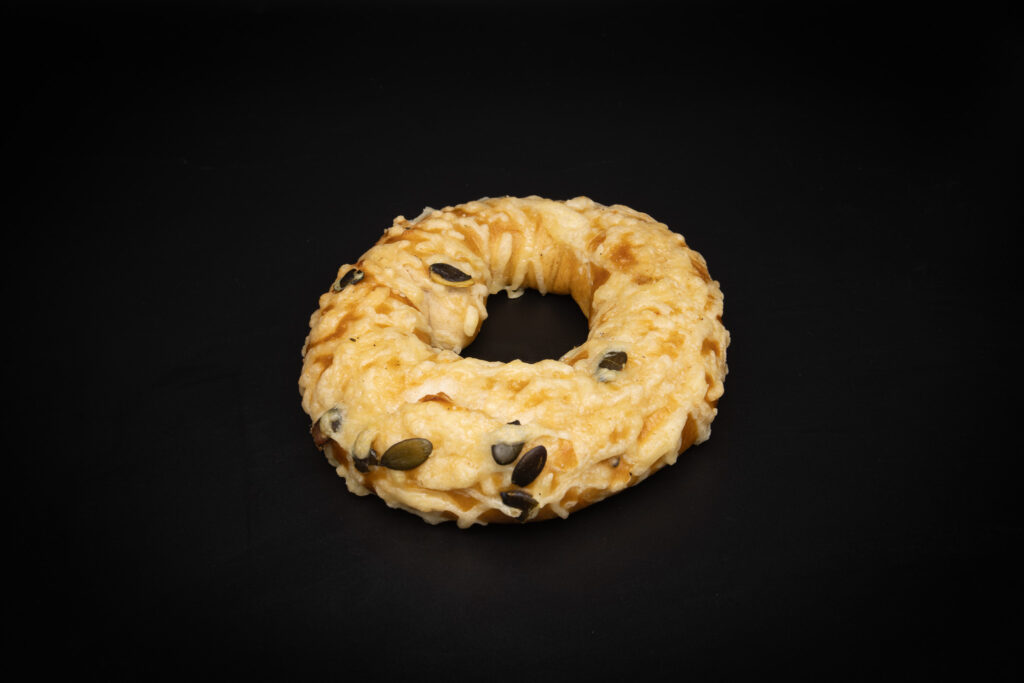 Käselaugenbagel